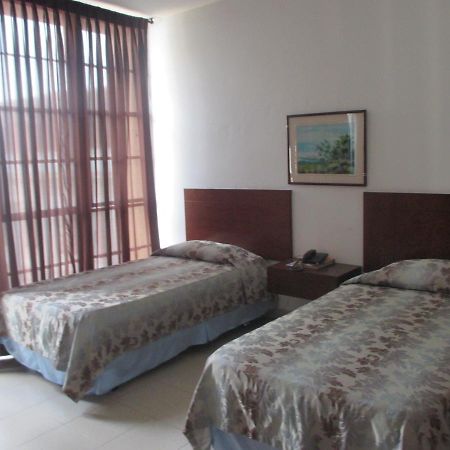 Hotel Royal Plaza 卡利 外观 照片