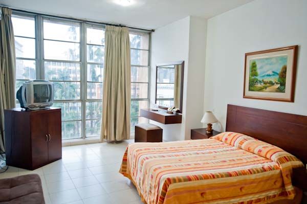 Hotel Royal Plaza 卡利 外观 照片
