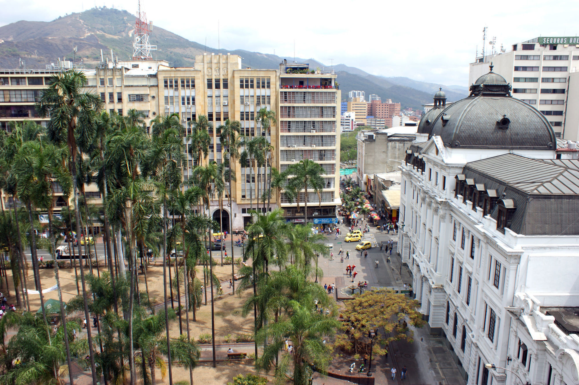 Hotel Royal Plaza 卡利 外观 照片