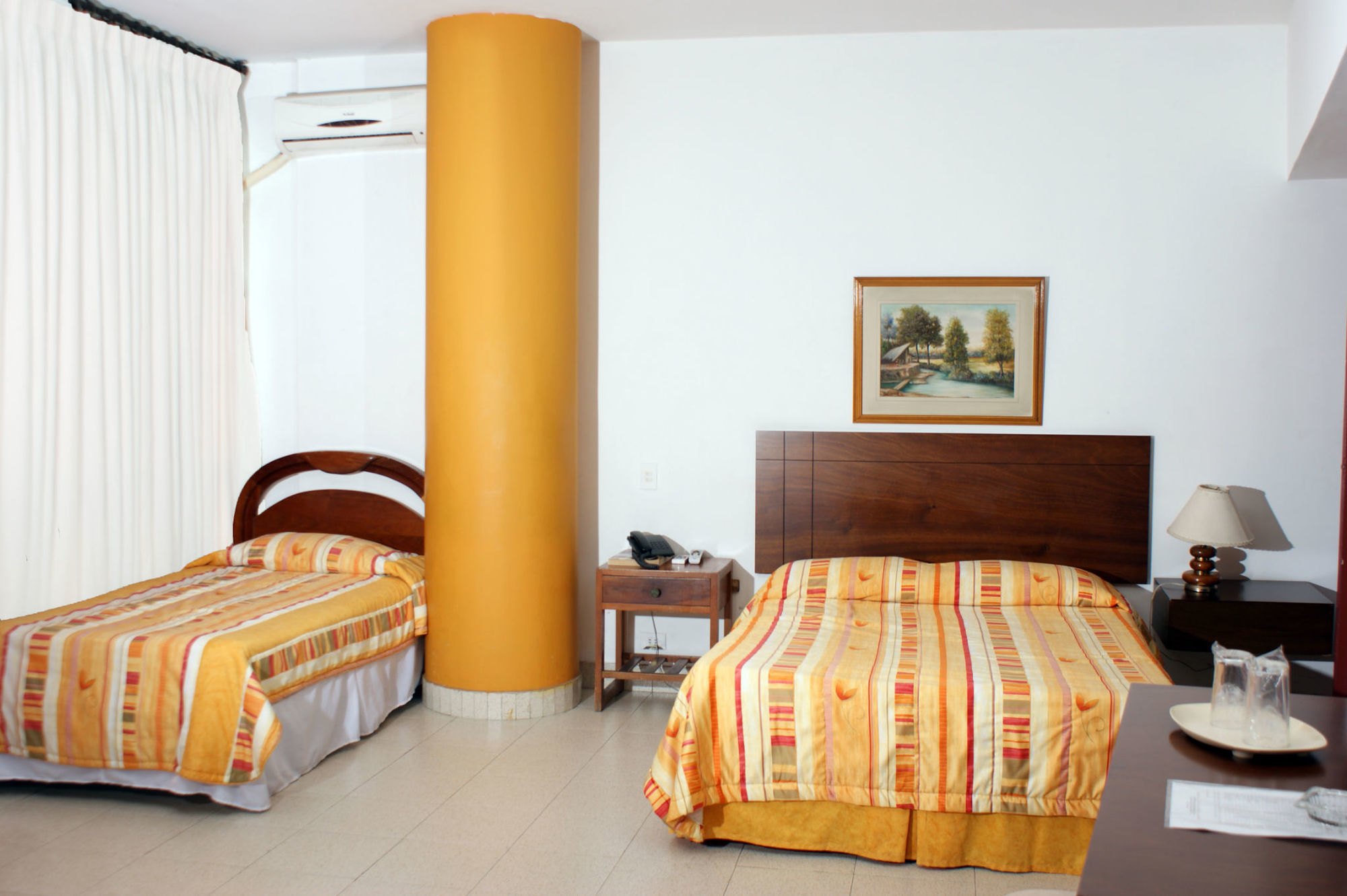 Hotel Royal Plaza 卡利 外观 照片