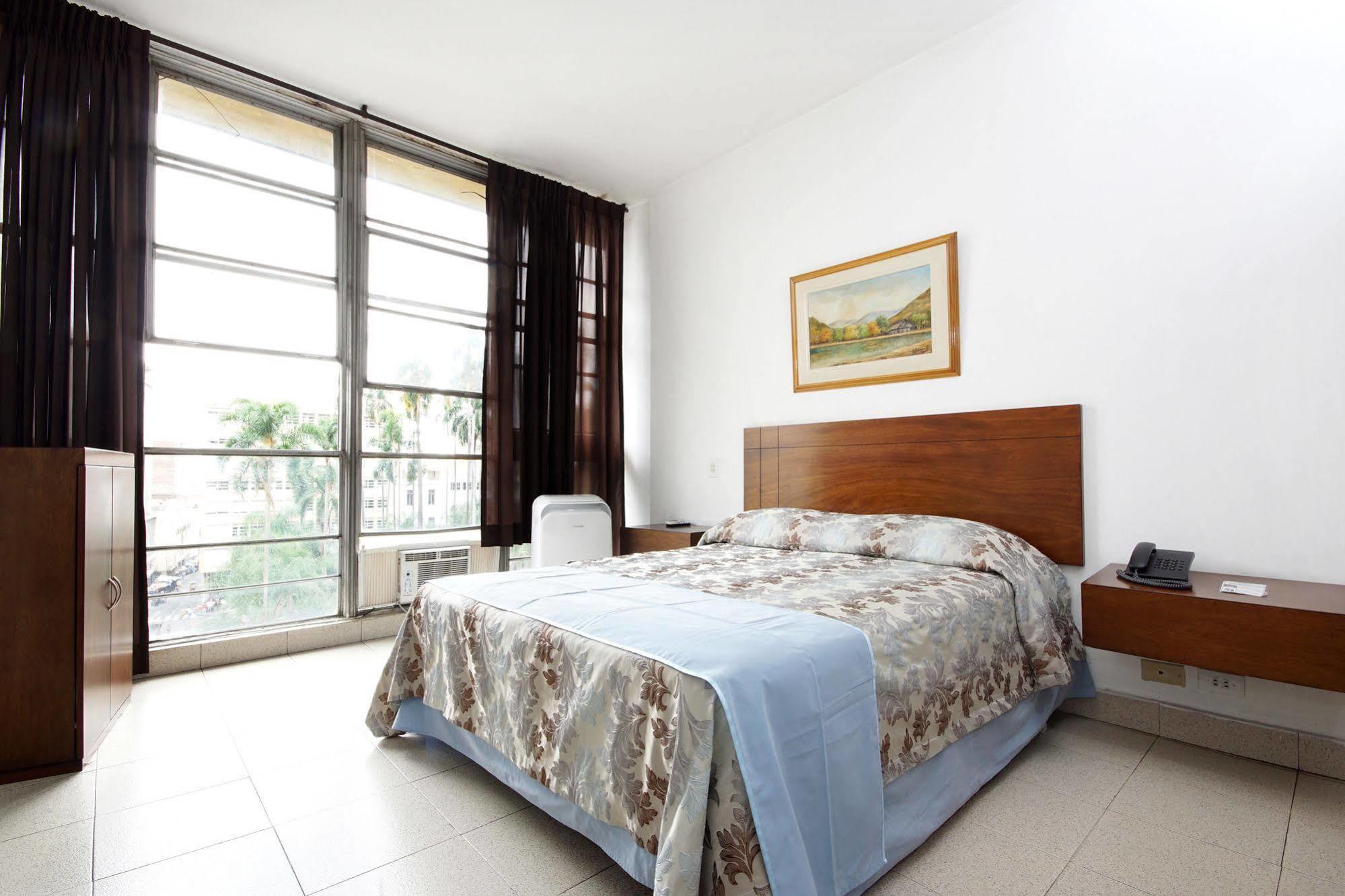 Hotel Royal Plaza 卡利 外观 照片